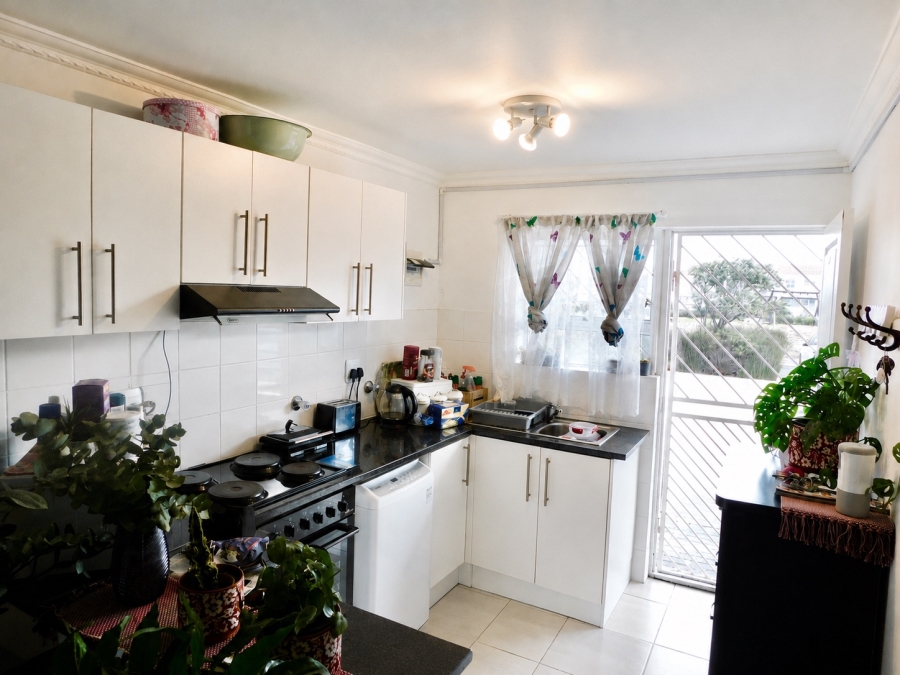 2 Bedroom Property for Sale in Melkbosstrand Central Western Cape